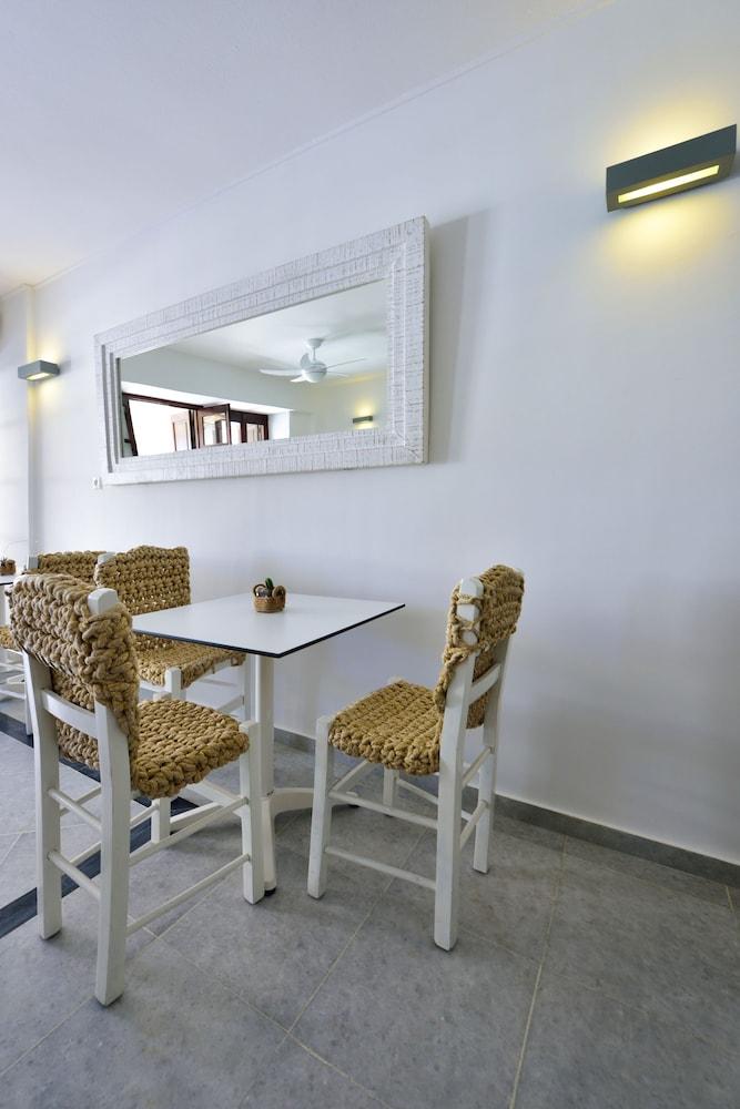 Kalidon Beach Hotel กอกการี ภายนอก รูปภาพ