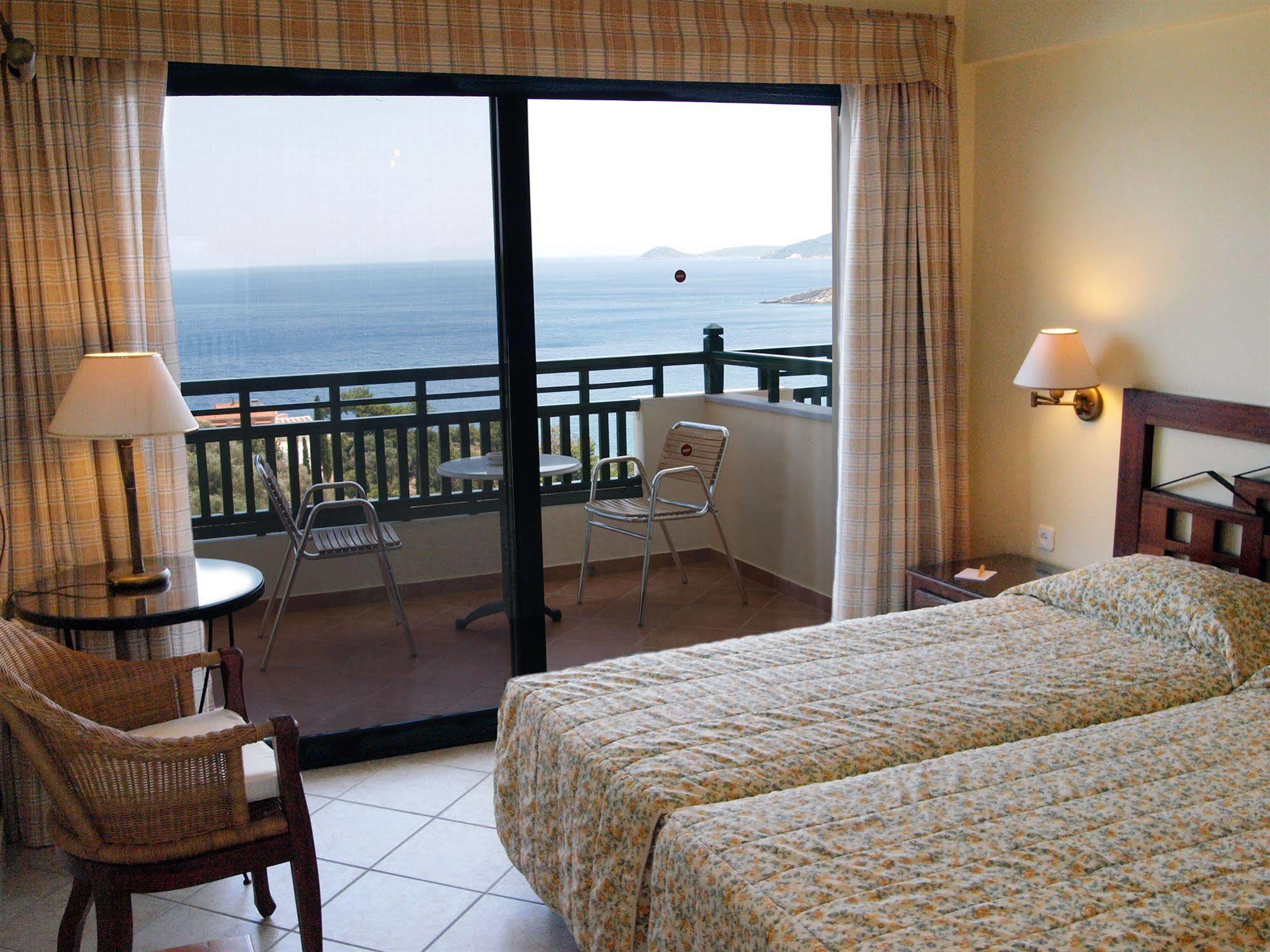 Kalidon Beach Hotel กอกการี ภายนอก รูปภาพ